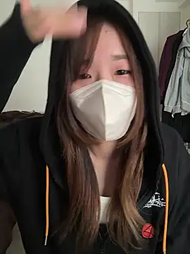Snapshot of daiyo_kai_Gutara chatting on 5, 10, 2025 daiyo kai Gutara online show from 5, 10, 2025
