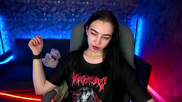 WildKittenX  online show from 1, 3, 2025