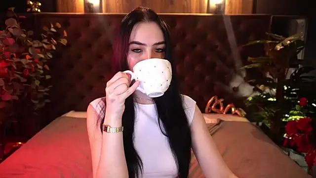 Snapshot of WildKittenX_ chatting on 28, 2, 2026 WildKittenX online show from 28, 2, 2026