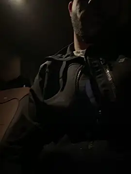 YJeromZCoxk online show from 19, 3, 2025