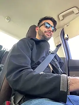 YJeromZCoxk online show from 19, 3, 2025