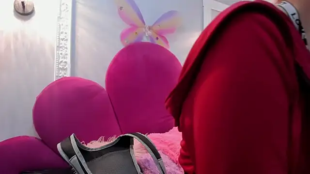 Bonniie 22 online show from 5, 11, 2025