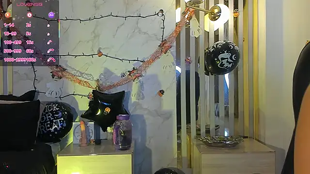 Snapshot of Oriana_gh chatting on 22, 10, 2025 Oriana gh online show from 22, 10, 2025