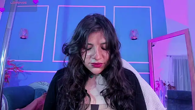 TaraTaylorr online show from 5, 11, 2025