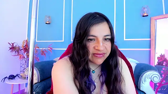Snapshot of TaraTaylorr chatting on 25, 5, 2026 TaraTaylorr online show from 25, 5, 2026