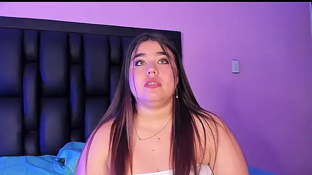 MadissonLee   online show from 7, 3, 2025