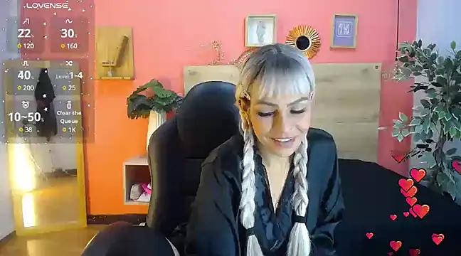 yessila parker online show from 5, 3, 2025