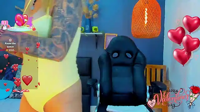 yessila parker online show from 14, 2, 2026