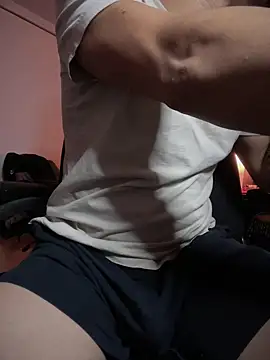 yourpapixulo online show from 7, 3, 2025