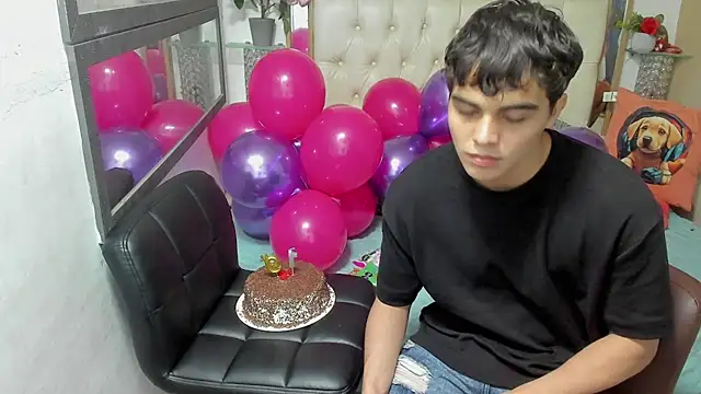 heiker  online show from 16, 10, 2025