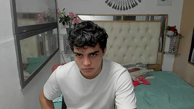 heiker  online show from 21, 10, 2025