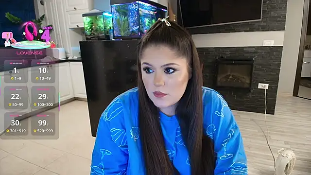 Layla- online show from 8, 11, 2025