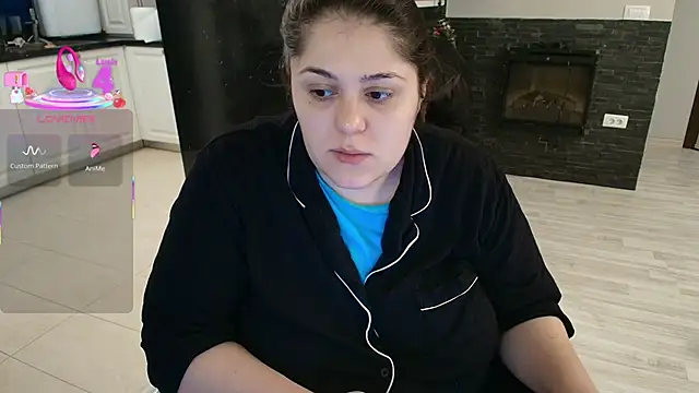 Layla- online show from 15, 1, 2026