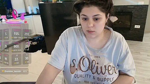 Layla- online show from 10, 3, 2026