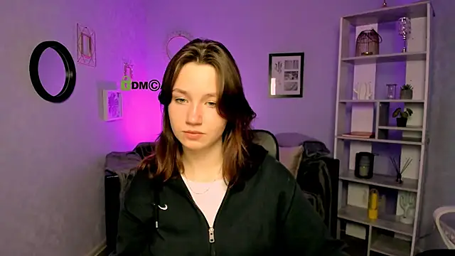 Snapshot of helli_belli chatting on 12, 3, 2025 helli belli online show from 12, 3, 2025