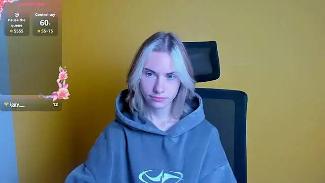 Fiona Night online show from 12, 10, 2025