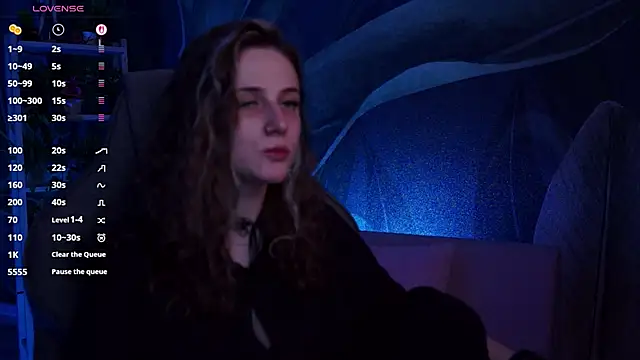 OliviaMcClean online show from 7, 11, 2025