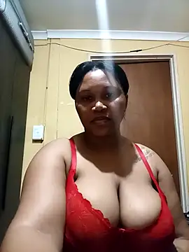 Snapshot of JuicyMilkyTizzy chatting on 5, 4, 2026 JuicyMilkyTizzy online show from 5, 4, 2026
