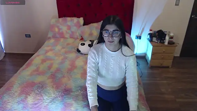 Saray honey04 online show from 29, 9, 2025