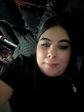 DANESKA HILLER online show from 19, 11, 2025