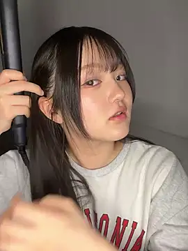 MinaKubo online show from 17, 4, 2026