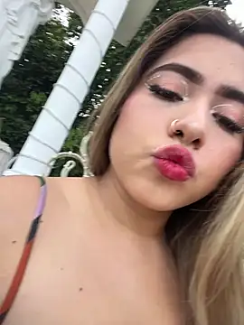 lunaxxx 69 online show from 7, 11, 2025