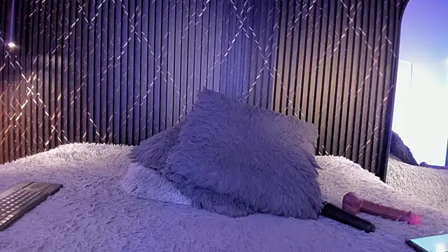 Annie paradise17 online show from 11, 11, 2025