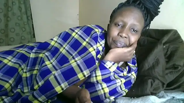 Snapshot of Squirt_Goddesss chatting on 18, 12, 2025 Squirt Goddesss online show from 18, 12, 2025
