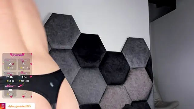 Dylan Turnerr online show from 21, 9, 2025