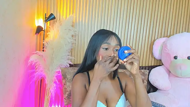 Snapshot of AlexiaAbbey chatting on 3, 10, 2025 AlexiaAbbey online show from 3, 10, 2025