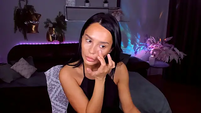 Snapshot of DanaSincere chatting on 13, 6, 2026 DanaSincere online show from 13, 6, 2026