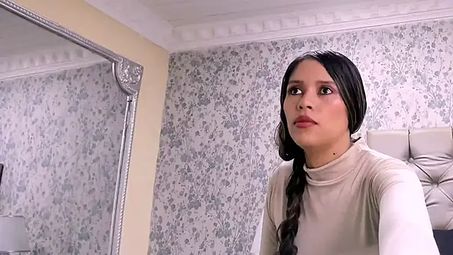 LiliJensen online show from 2, 11, 2025