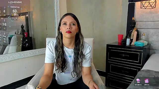 LiliJensen online show from 6, 11, 2025