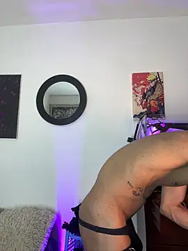 CRAZY-BOY99 online show from 19, 5, 2026