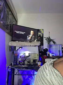 CRAZY-BOY99 online show from 7, 7, 2026