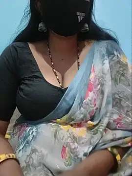 Snapshot of Sexyradha_ chatting on 2, 7, 2026 Sexyradha online show from 2, 7, 2026