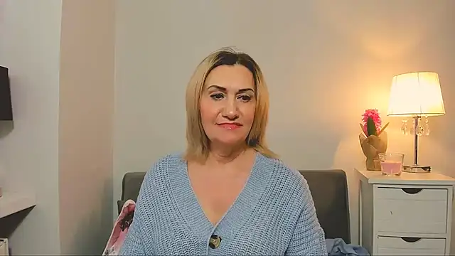 Snapshot of IsabellaSexyMilf chatting on 23, 3, 2025 IsabellaSexyMilf online show from 23, 3, 2025