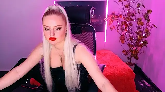 Miss Alice Silver online show from 26, 10, 2025