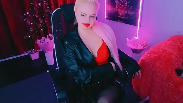 Snapshot of Miss_Alice_Silver chatting on 29, 4, 2026 Miss Alice Silver online show from 29, 4, 2026