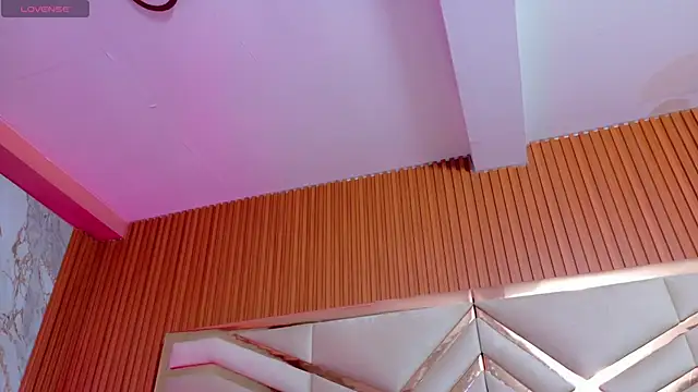 playfulcurvy online show from 6, 10, 2025