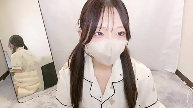 Snapshot of mami-pokoch chatting on 21, 10, 2025 mami-pokoch online show from 21, 10, 2025