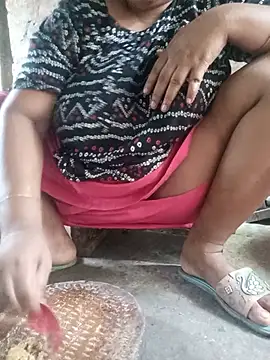 Snapshot of Pakhi_Couple_69 chatting on 14, 7, 2026 Pakhi Couple 69 online show from 14, 7, 2026