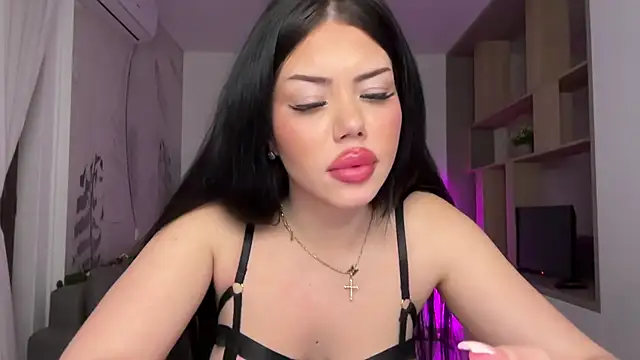 Snapshot of NatashaVoss chatting on 1, 3, 2025 NatashaVoss online show from 1, 3, 2025
