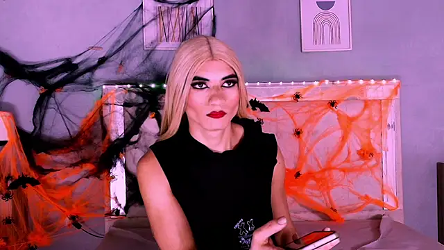 Emily Castillo 1 online show from 8, 10, 2025