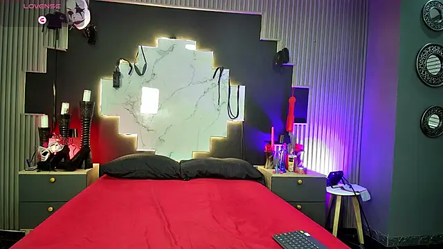 Sarah917 online show from 12, 3, 2025