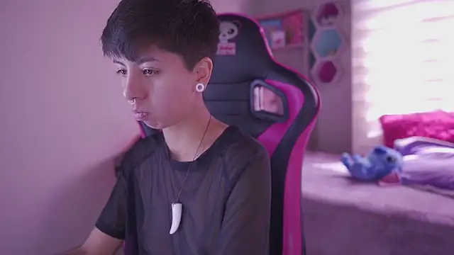 tommy blue online show from 9, 3, 2025