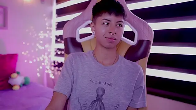 tommy blue online show from 14, 3, 2025