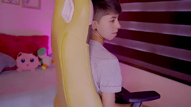 tommy blue online show from 21, 3, 2025