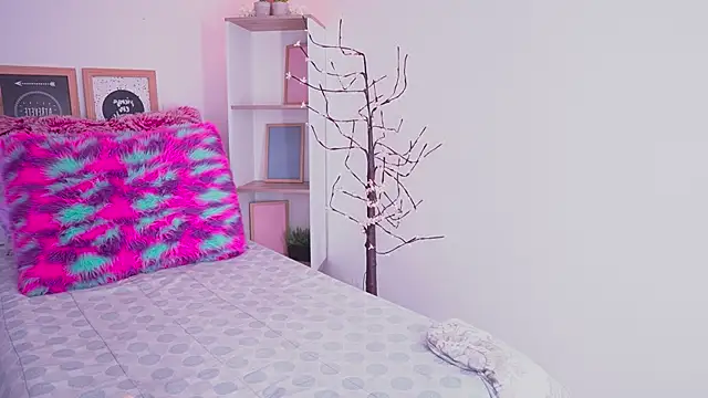 tommy blue online show from 12, 9, 2025