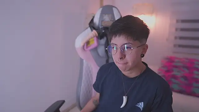 tommy blue online show from 16, 9, 2025